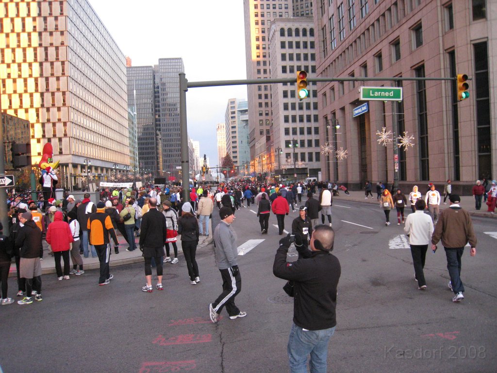 Detroit Turkey Trot 2008 10K 0115.jpg - The Detroit Turkey Trot 10K 2008, the 26th. running. Downtown Detroit Michigan. A balmy 22 degrees that morning. Race time of 58:24 for the 6.23 miles.